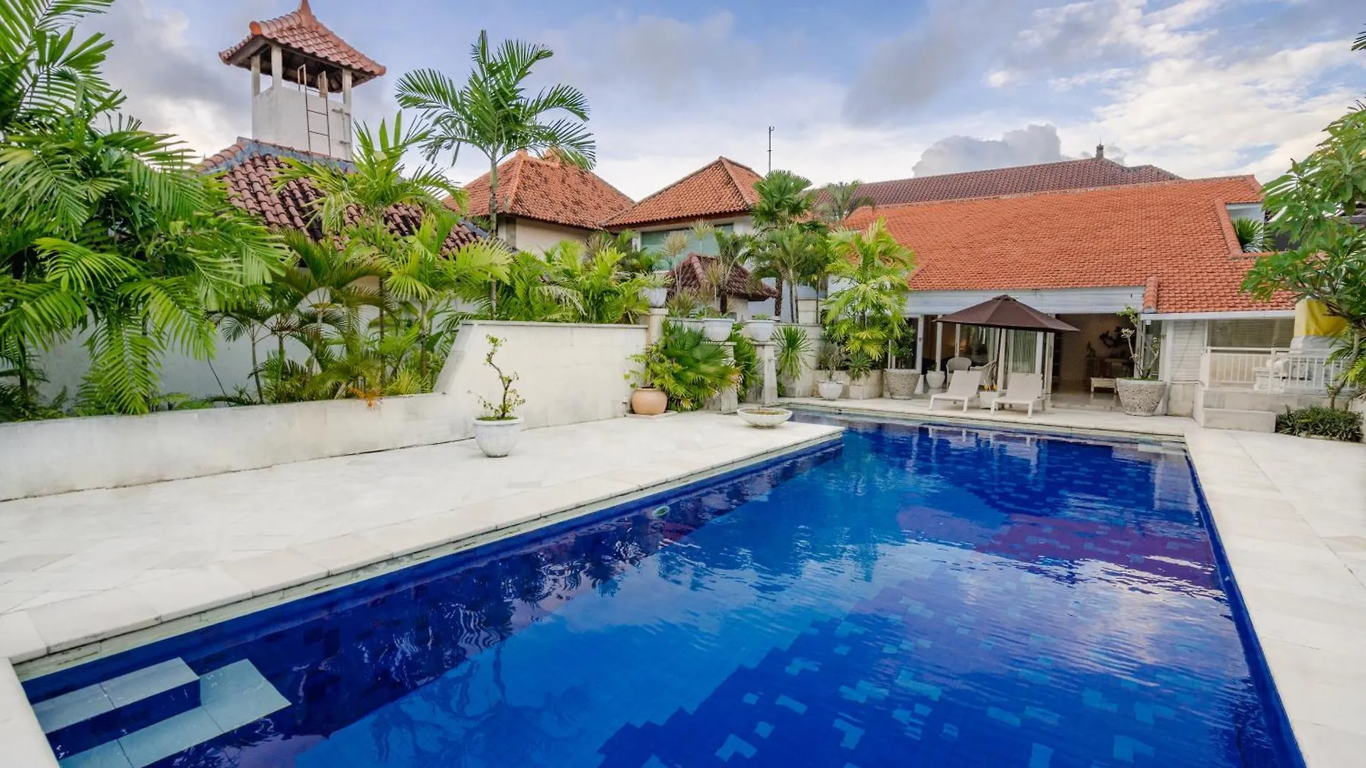 Very Spacious 4 Bedroom Villa Seminyak Near Beach 0*, Seminyak (Bali) Indonesia