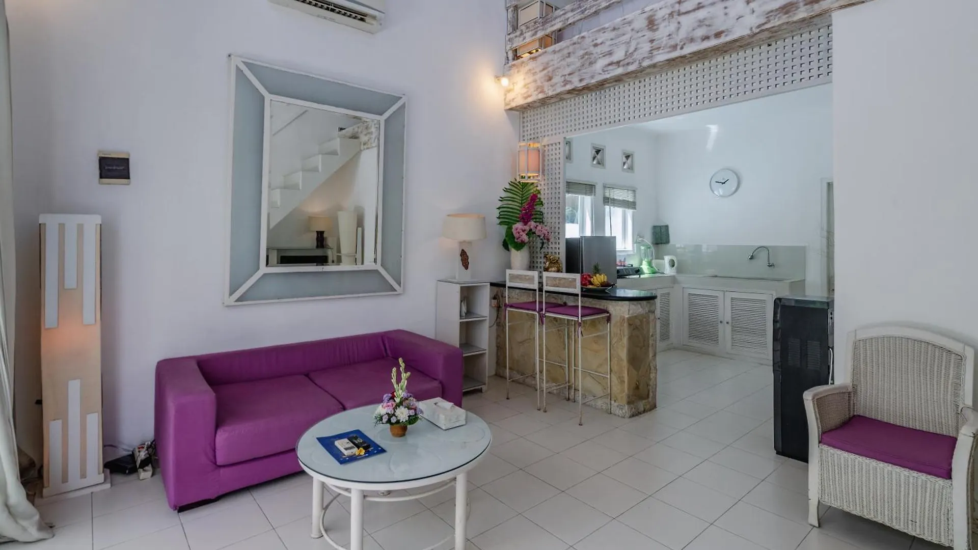 Very Spacious 4 Bedroom Villa Seminyak Near Beach